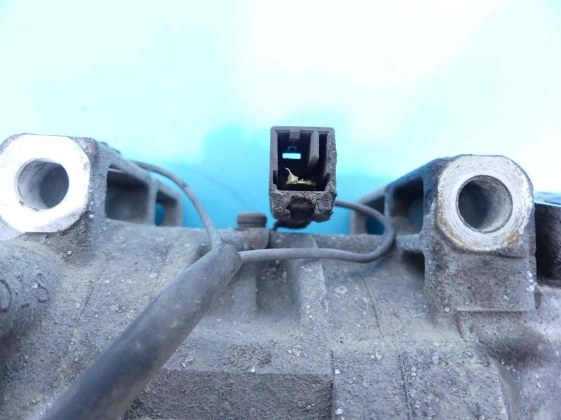 Компресор кондиціонера Nissan Micra 404020-0590 — фото деталі 9