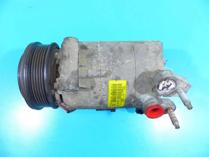 Компресор кондиціонера Ford Focus DV61-19D629-FD — фото деталі 6
