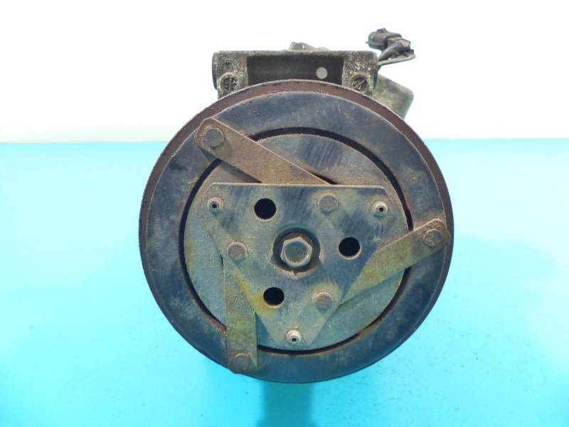 Компрессор кондиционера Nissan Qashqai 92600JD73A — фото детали 2
