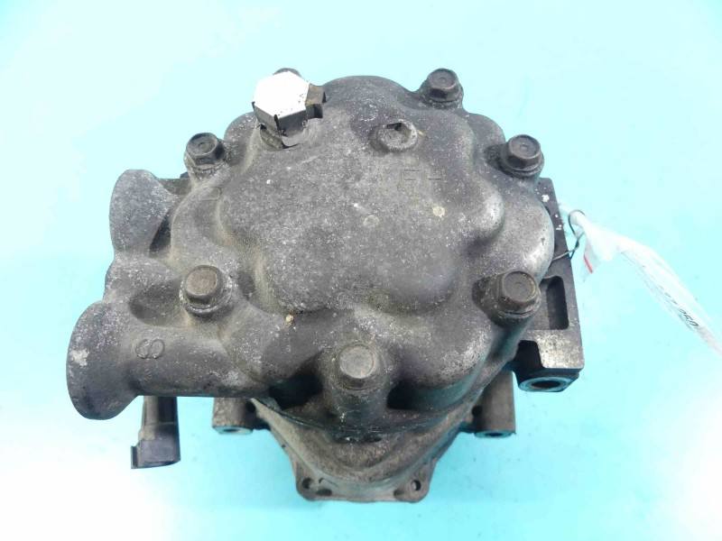 Компресор кондиціонера Ford Fiesta 5S61-19D629-AA — фото деталі 4