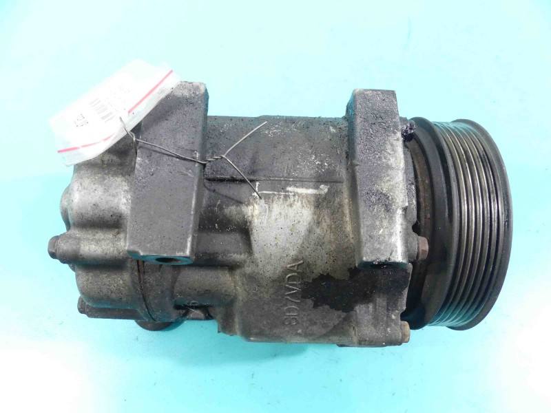 Компресор кондиціонера Ford Fiesta 5S61-19D629-AA — фото деталі 5