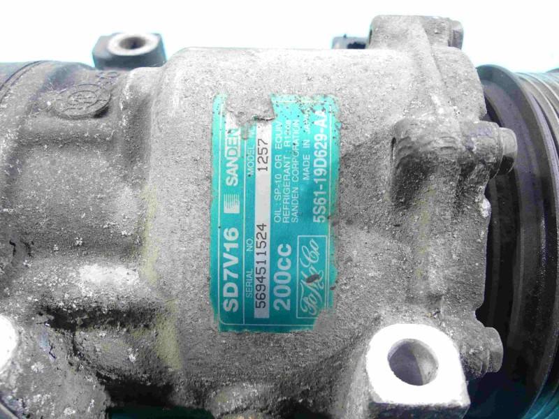 Компресор кондиціонера Ford Fiesta 5S61-19D629-AA — фото деталі 6