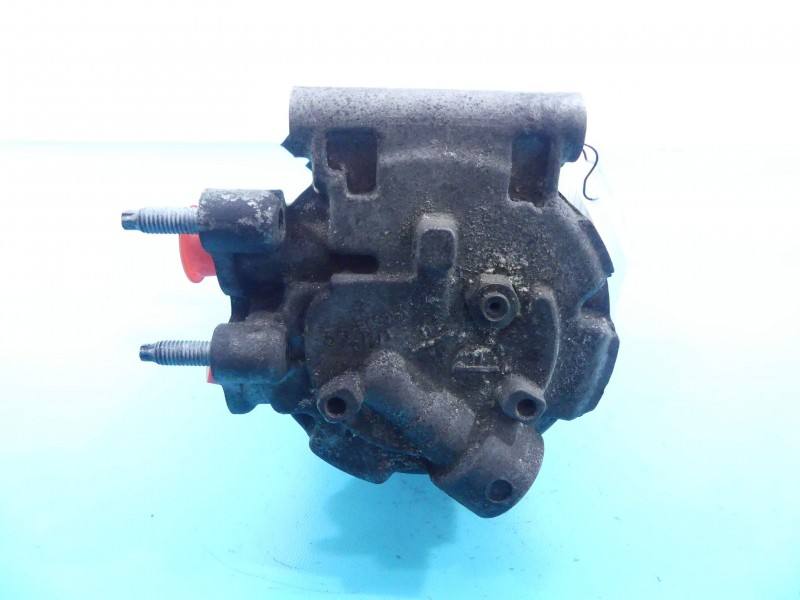 Компрессор кондиционера Ford Focus AV61-19D929-CA — фото детали 4