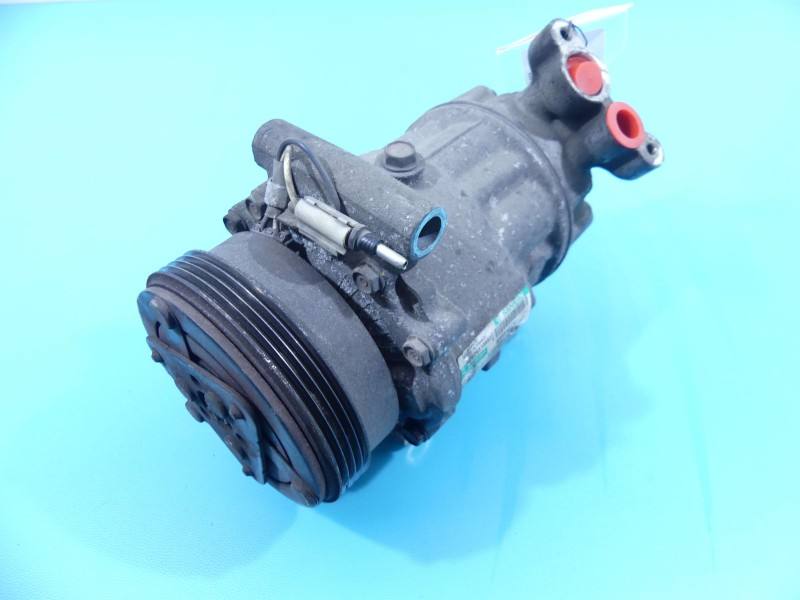 Компресор кондиціонера Renault Thalia 8200840770