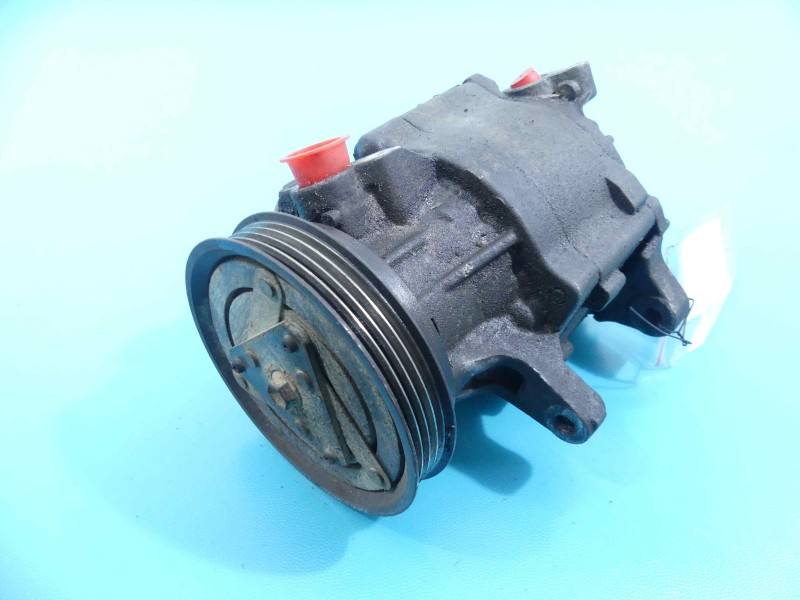 Компрессор кондиционера Daihatsu YRV 447200-9887