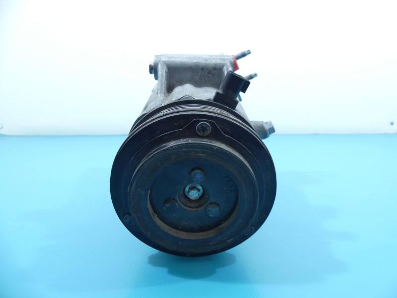 Компресор кондиціонера Ford Focus GN11-19D629-AB — фото деталі 2