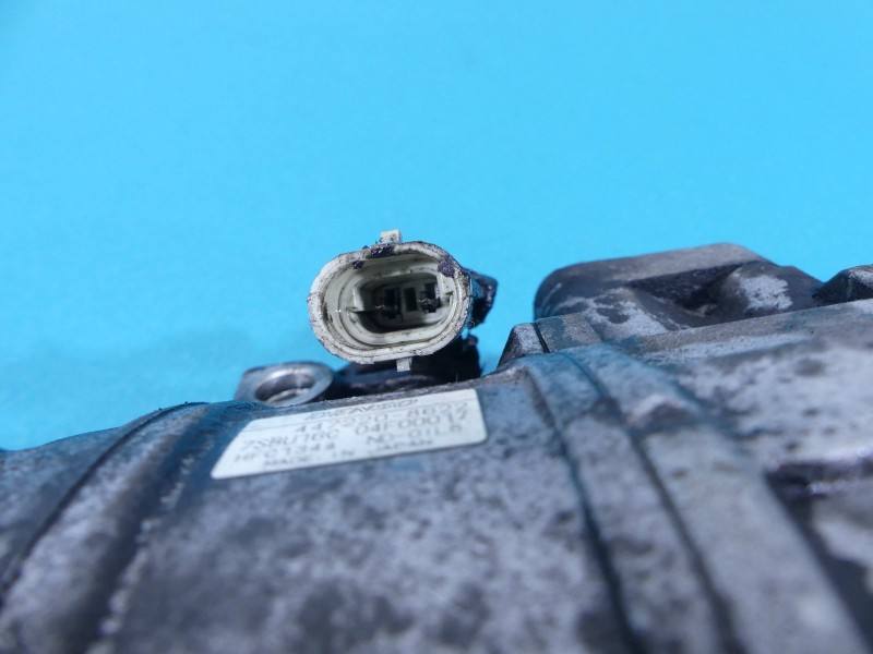 Компрессор кондиционера Renault Vel satis 447220-8622 — фото детали 8