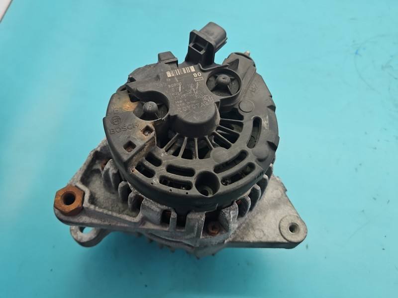 Генератор Toyota Avensis T25 27060-0D140 — фото детали 4