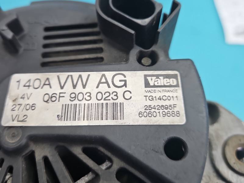 Генератор Skoda Octavia 2 06F903023C — фото деталі 6