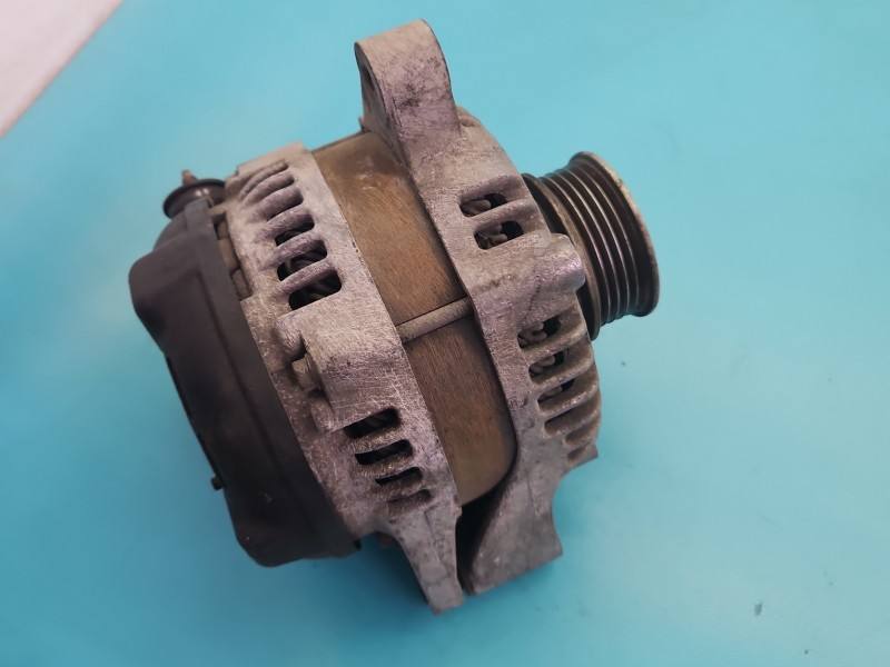 Генератор Toyota Corolla Verso 27060-27070 — фото деталі 3