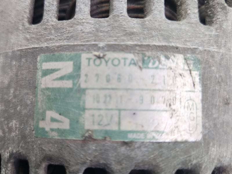 Генератор Toyota Yaris 1 27060-21030 — фото деталі 6