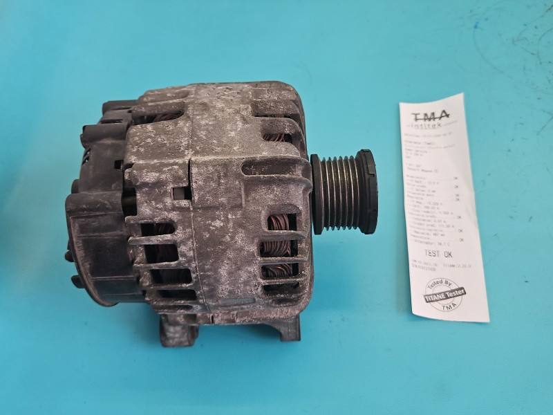 Генератор Renault Megane 2 8200525891