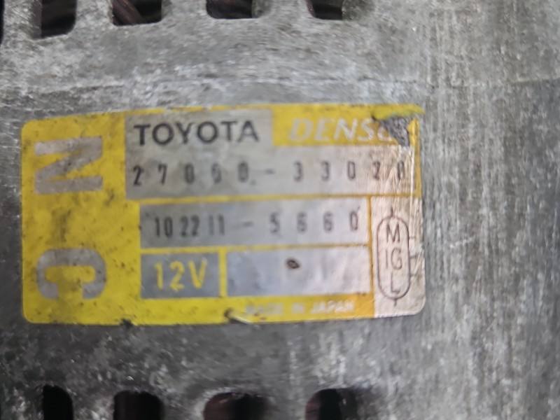 Генератор Toyota Yaris 1 27060-33020 — фото детали 6