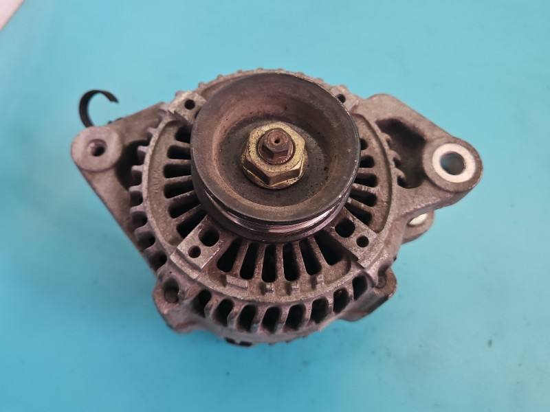 Генератор Toyota Yaris Verso 27060-21020 — фото деталі 2