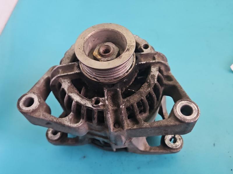 Генератор Opel Corsa C 0124225018 — фото деталі 2