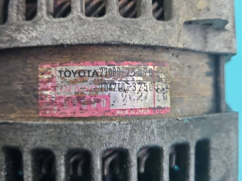 Генератор Toyota Corolla E12 104210-3250 — фото деталі 6