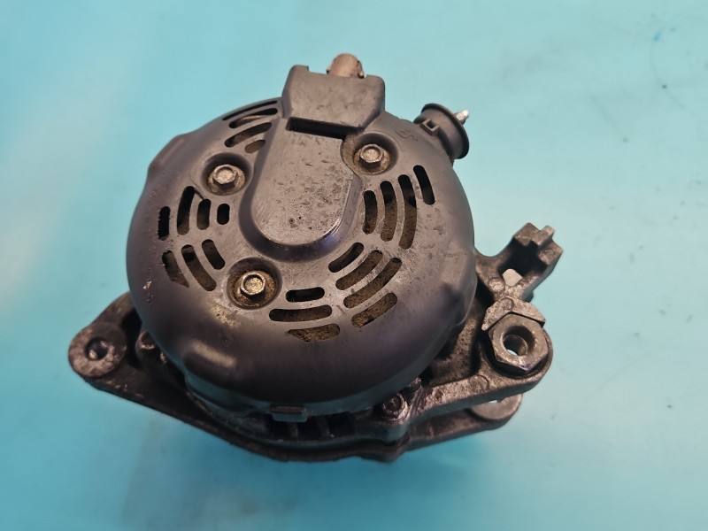 Генератор Toyota Yaris 3 27060-0Y130 — фото деталі 4