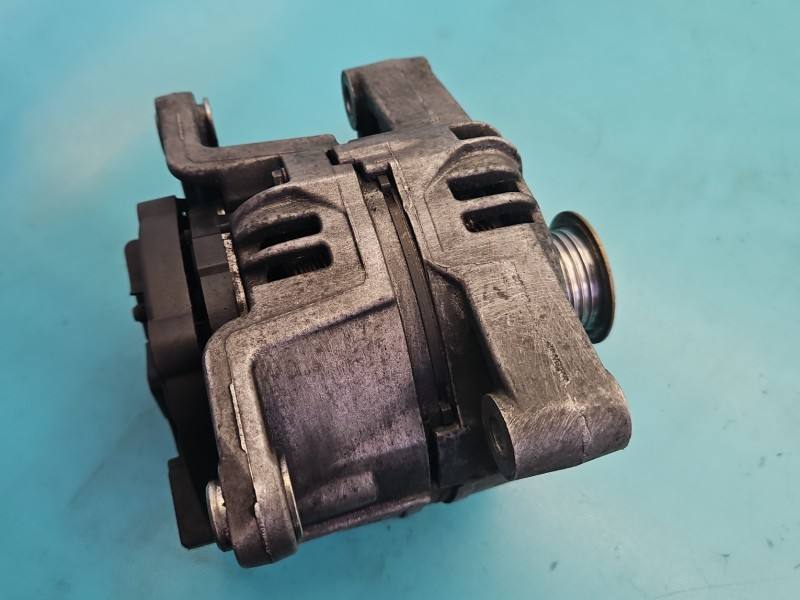Генератор Opel Astra G 0124415005 — фото деталі 3