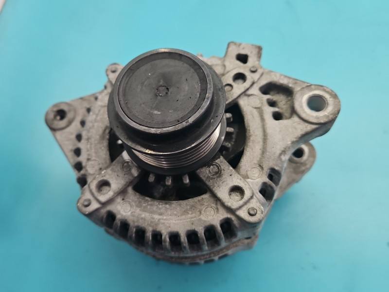 Генератор Toyota Corolla E15 27060-0T091 — фото деталі 2