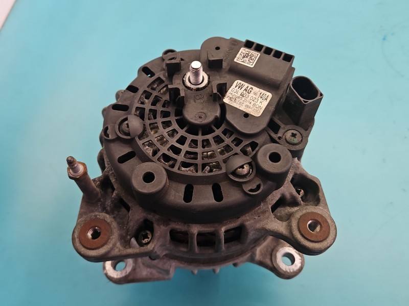 Генератор Volkswagen Golf 7 03L903023K — фото детали 4