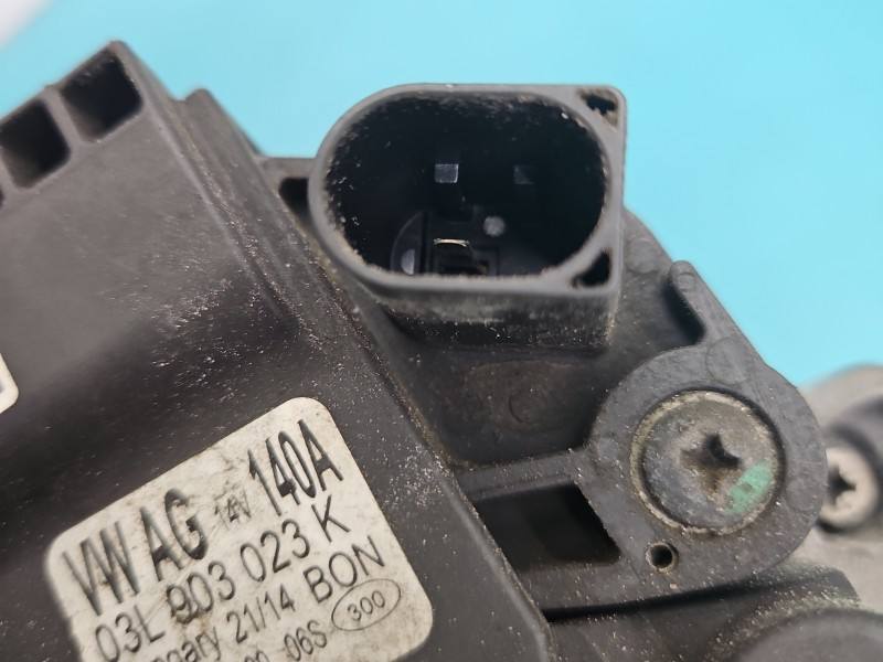 Генератор Volkswagen Golf 7 03L903023K — фото детали 5