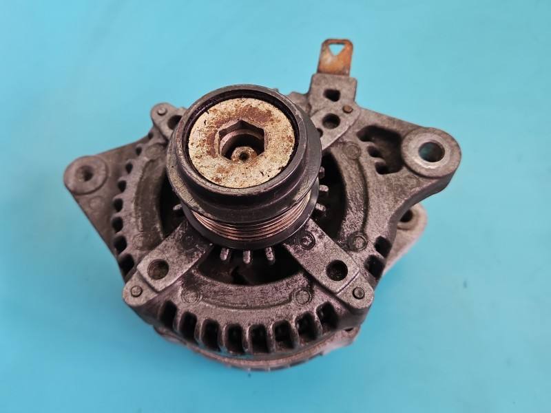 Генератор Toyota Verso 27060-0T051 — фото деталі 2
