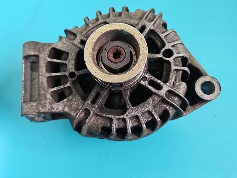 Генератор Ford Focus AV6N-10300-HA — фото детали 2