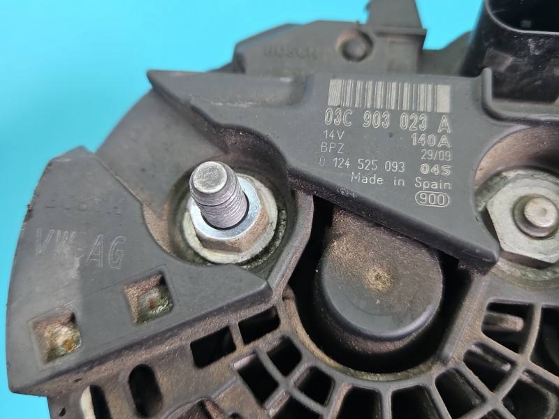 Генератор Volkswagen Golf plus 03C903023A — фото деталі 6