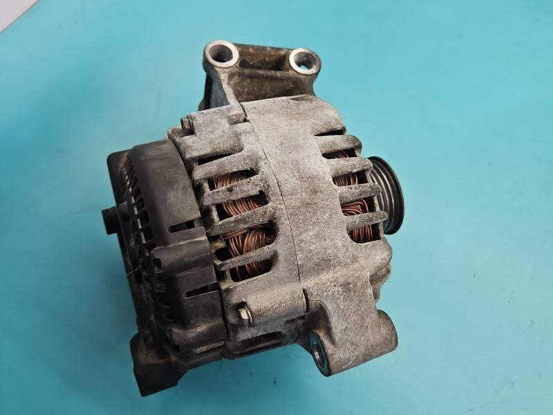 Генератор Ford Fiesta 7G9N-10300-CC — фото деталі 3