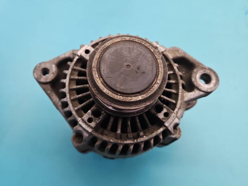 Генератор Toyota Yaris 1 27060-33040 — фото деталі 2