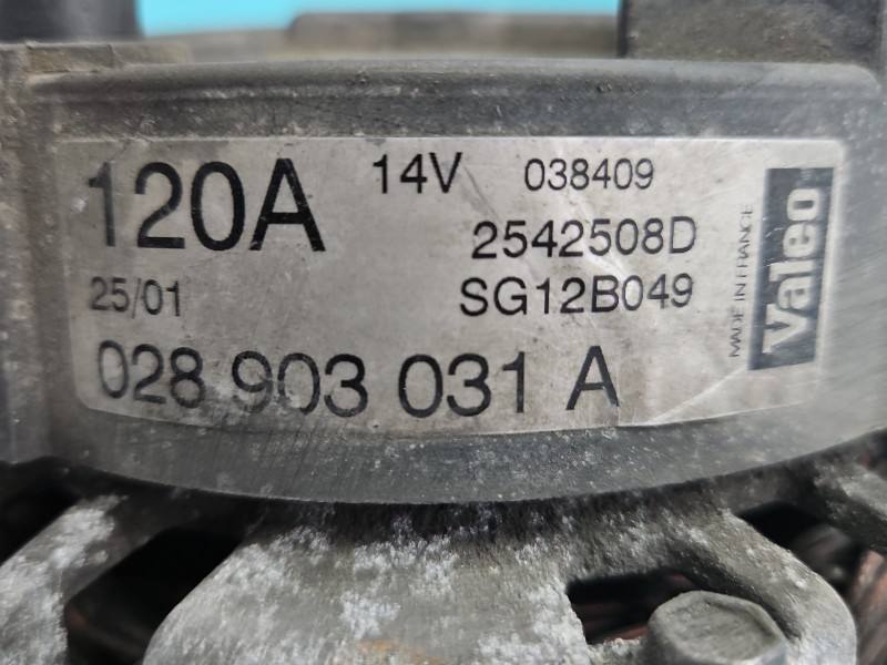 Генератор Volkswagen Passat B5 028903031A — фото деталі 6