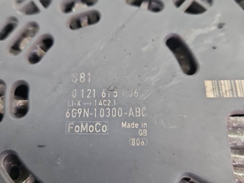 Генератор Volvo V70 6G9N-10300-ABC — фото детали 6