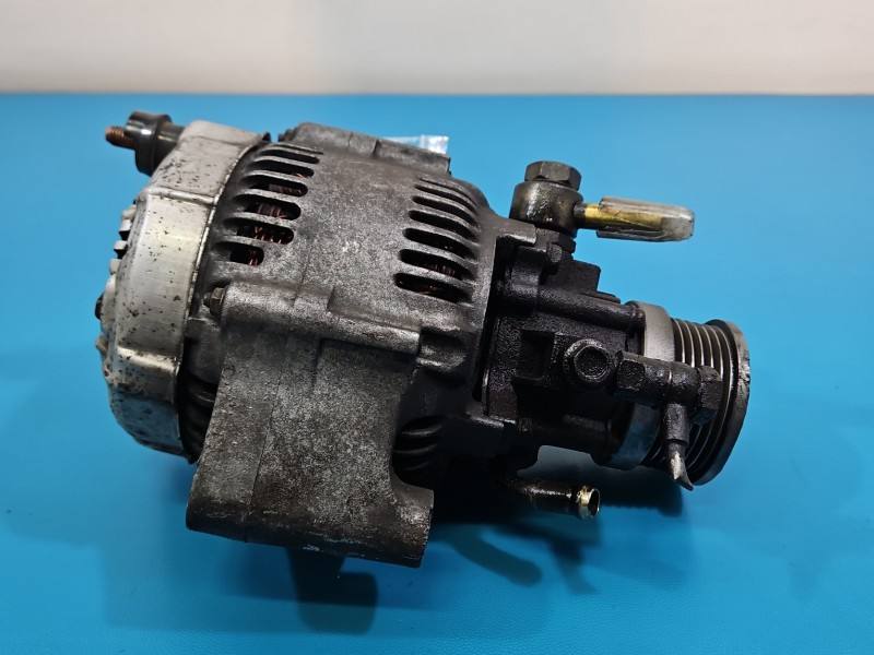 Генератор Hyundai Getz 37300-27601 — фото деталі 3
