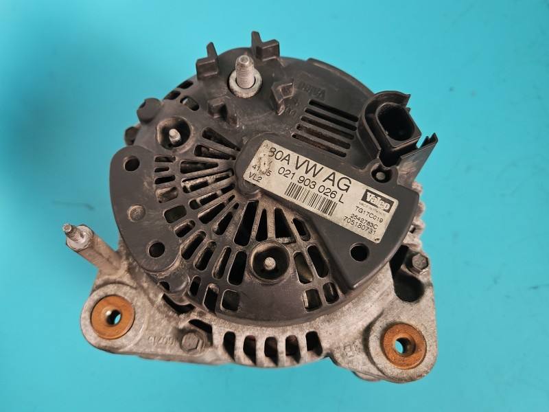 Генератор Volkswagen Passat B6 021903026L — фото деталі 4