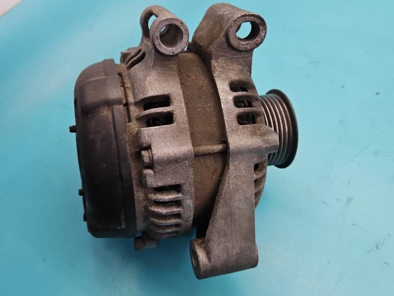Генератор Land Rover Range Rover 104210-4650 — фото детали 3