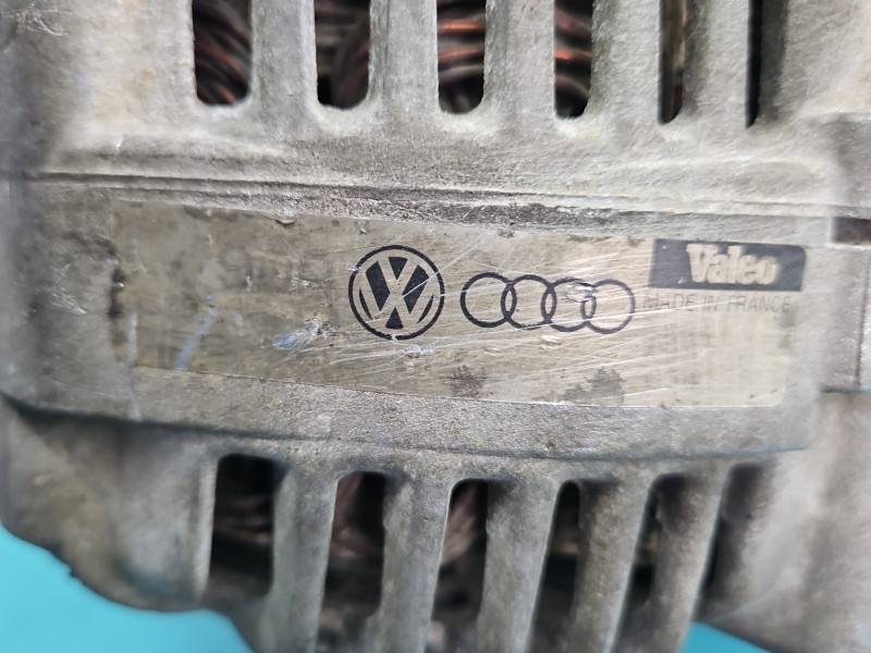 Генератор Volkswagen Passat B5 — фото деталі 5