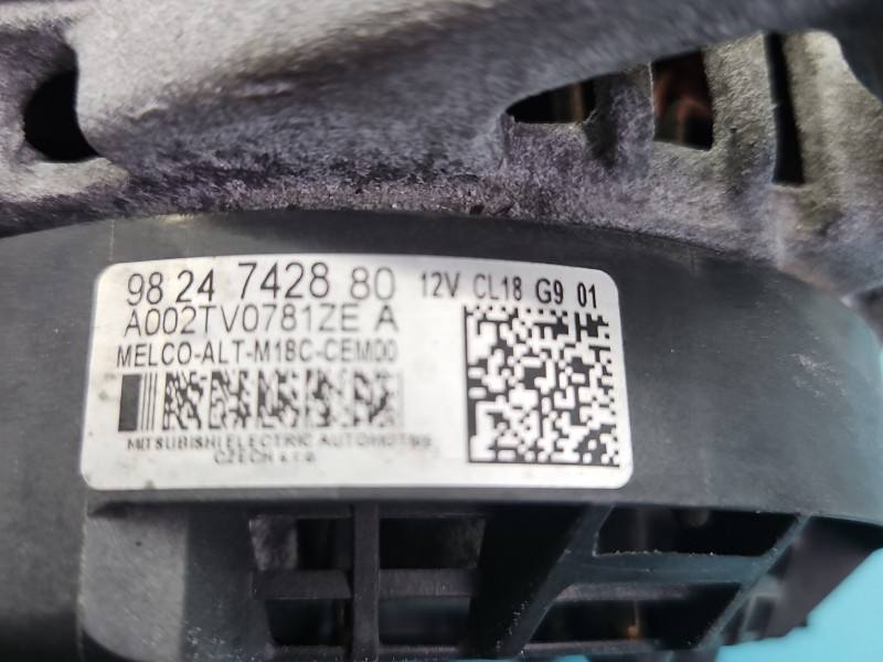 Генератор Peugeot 508 9824742880 — фото деталі 6