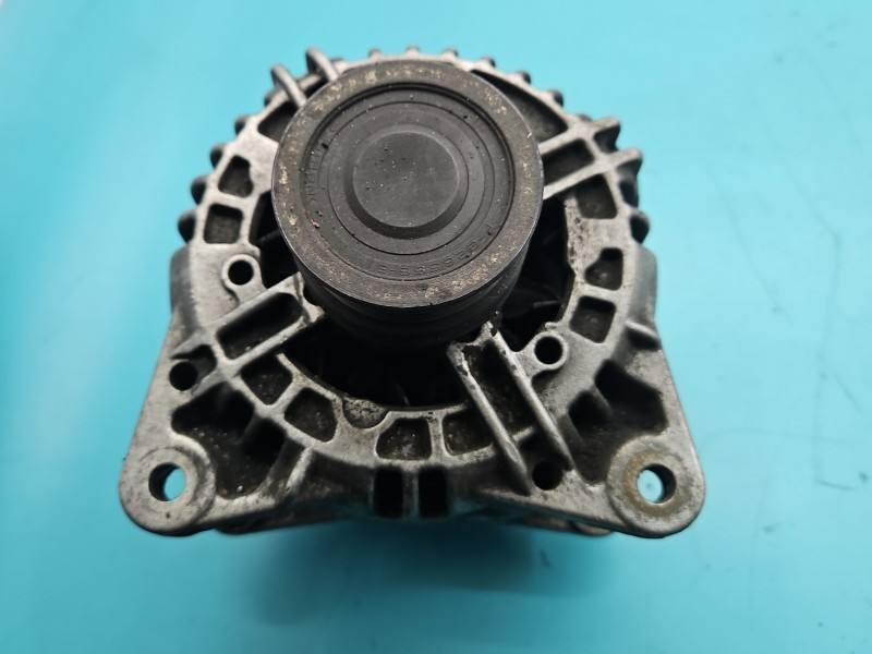 Генератор Nissan Micra 0124525028 — фото детали 2