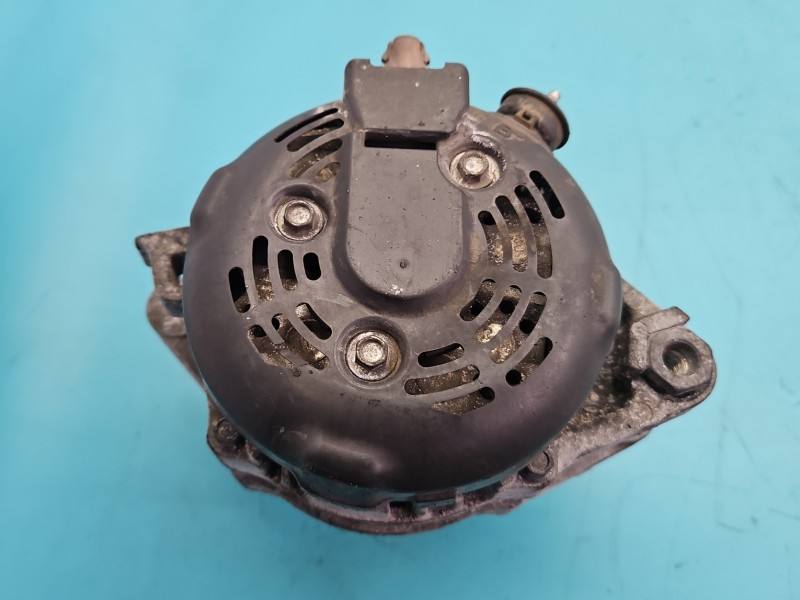 Генератор Toyota Yaris 3 27060-0Q150 — фото деталі 4