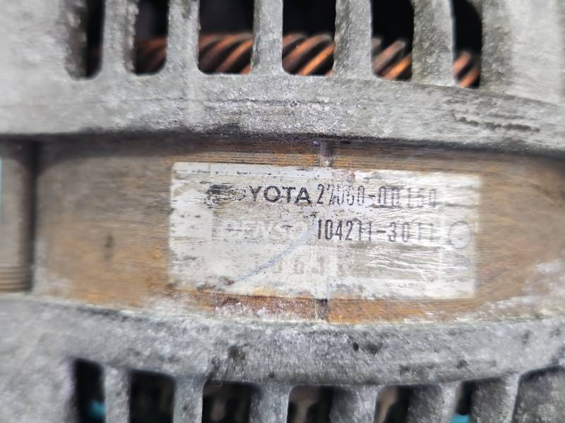 Генератор Toyota Yaris 3 27060-0Q150 — фото деталі 6