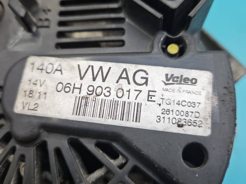 Генератор Volkswagen Passat B7 06H903017E — фото детали 6