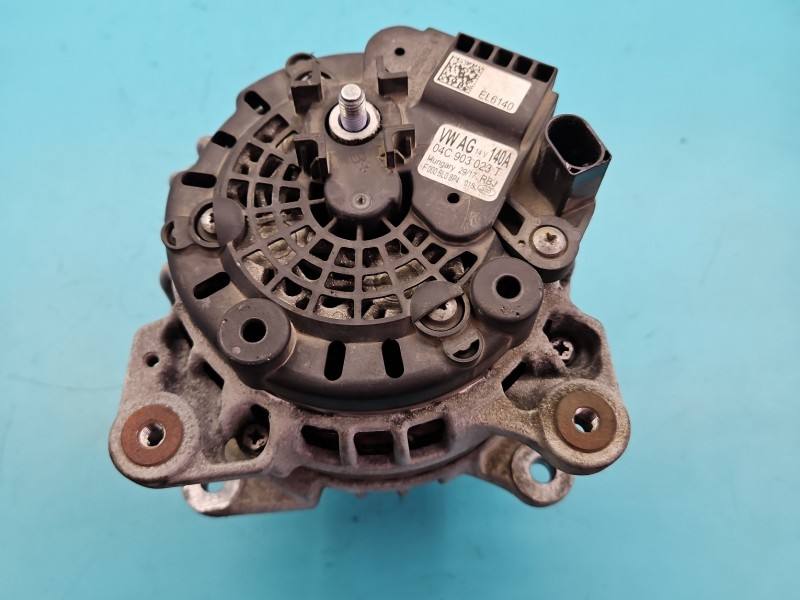 Генератор Volkswagen Passat B8 04C903023T — фото детали 4