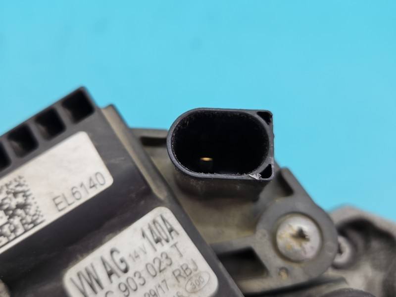 Генератор Volkswagen Passat B8 04C903023T — фото детали 5