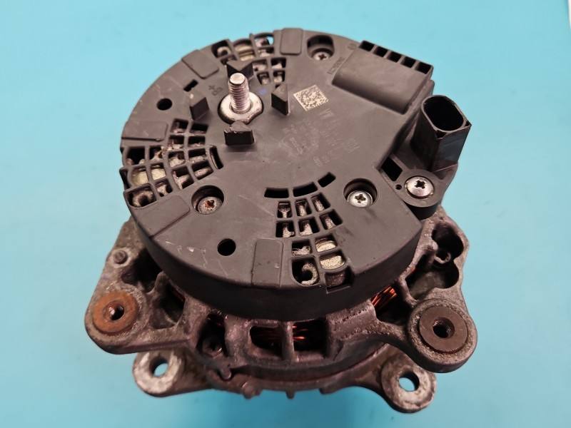 Генератор Volkswagen Sharan 03L903024F — фото детали 4