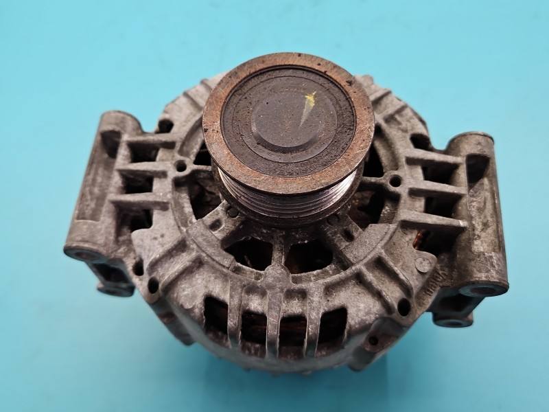 Генератор Audi A4 B7 06D903016A — фото деталі 2
