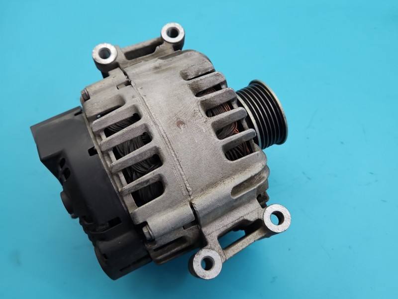 Генератор Volkswagen Passat B7 03L903023Q — фото деталі 3