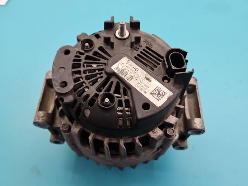 Генератор Volkswagen Passat B7 03L903023Q — фото деталі 4