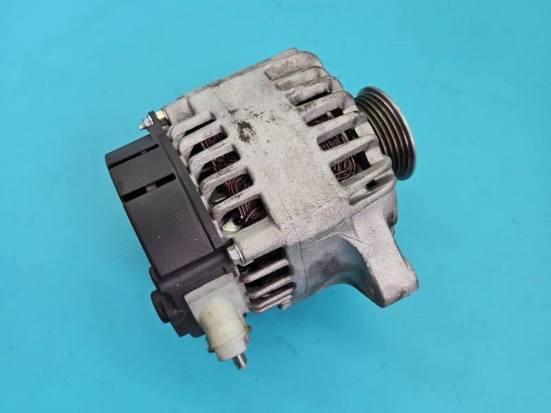 Генератор Toyota Aygo 101210-1410 — фото деталі 3