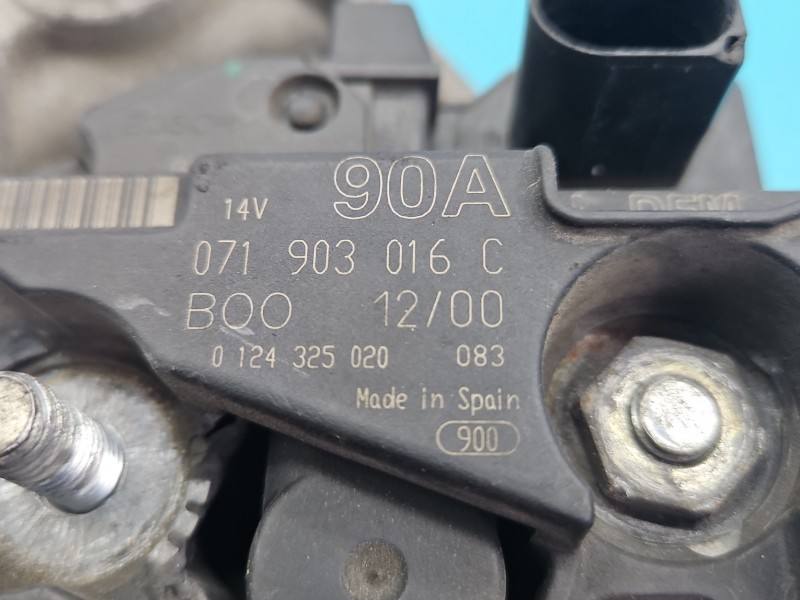 Генератор Volkswagen Passat B5 071903016C — фото деталі 6