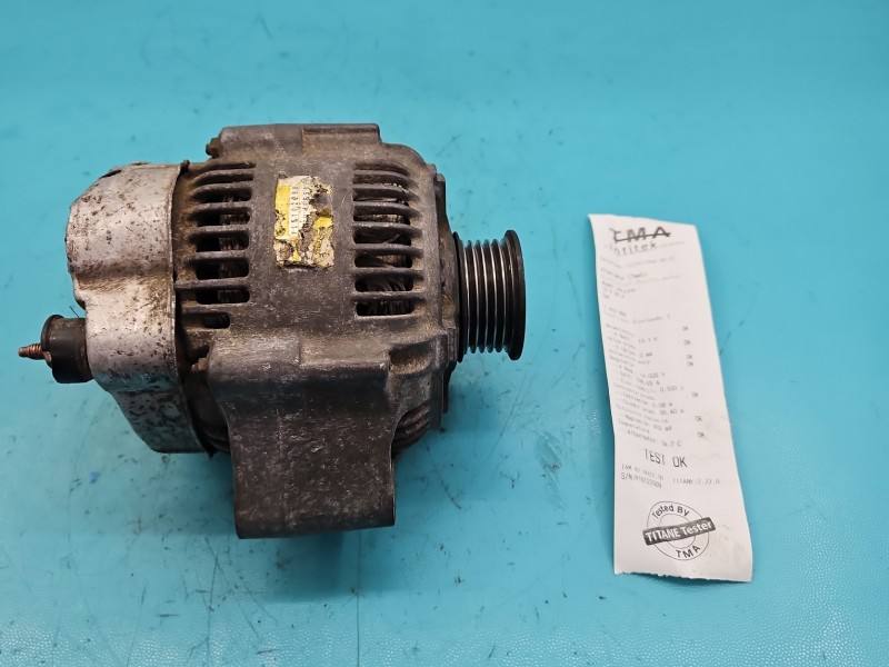 Генератор Land Rover Freelander YLE102290